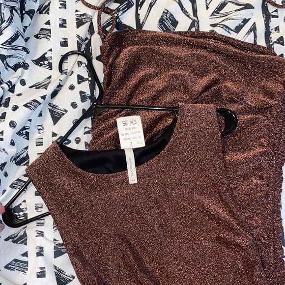 Tiger lily Sparkly copper dress with draw strings - Picture 6 of 6